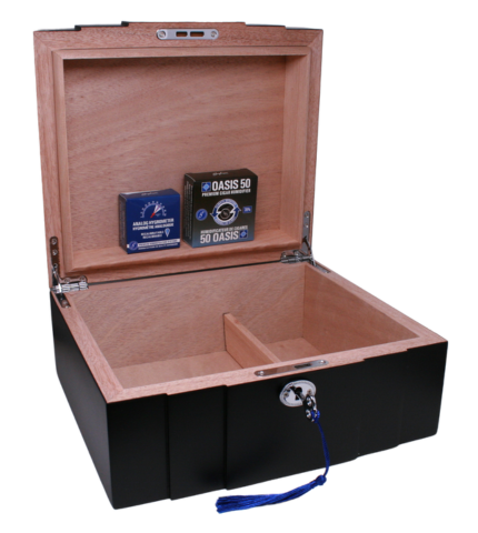 Eclipse Black 50 Count Cigar Humidor - Image 4