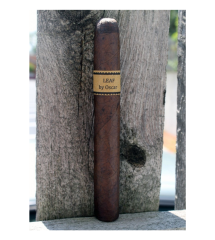 Leaf by Oscar Valladares Maduro Gordo - Image 3